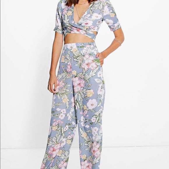 Boohoo Pants - Boohoo Floral Co Ord Set